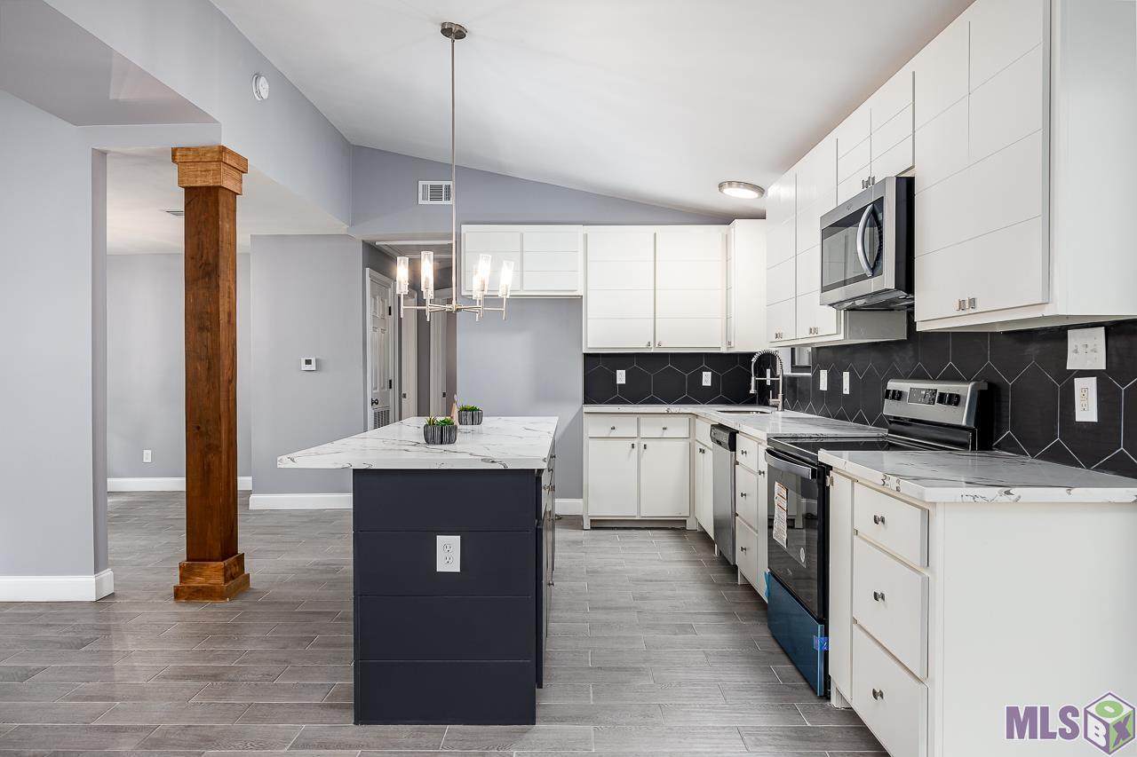 6989 Celia Ave - Photo 1