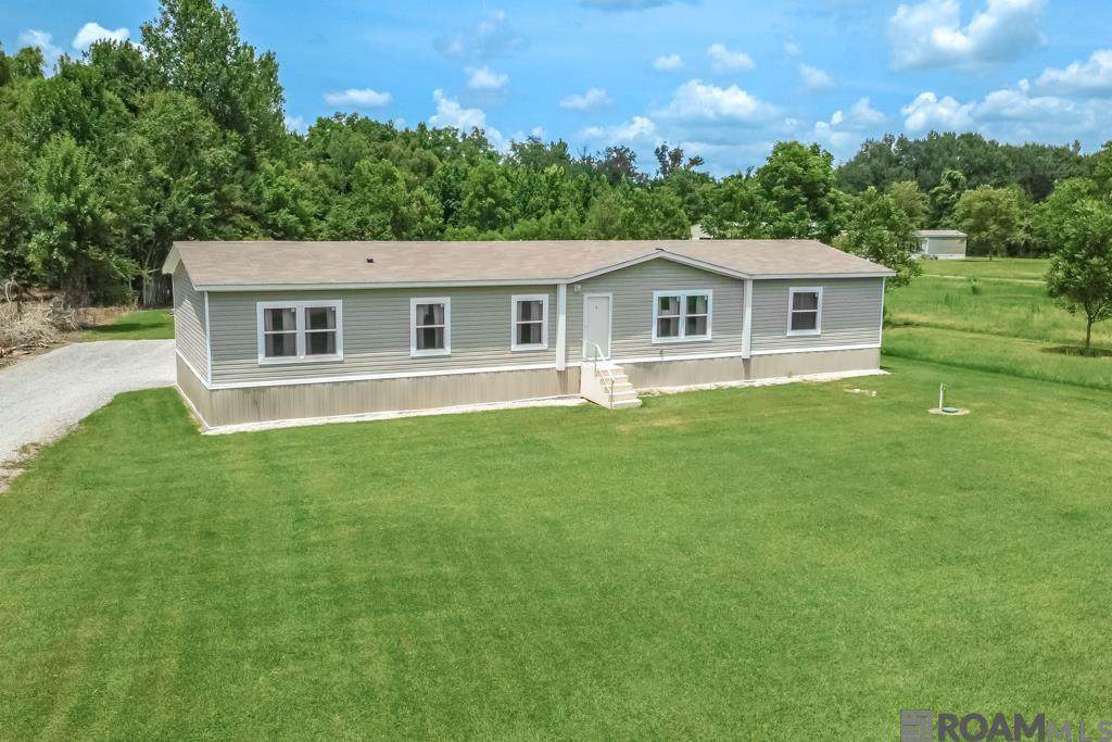 8037 La Hwy 81 - Photo 1