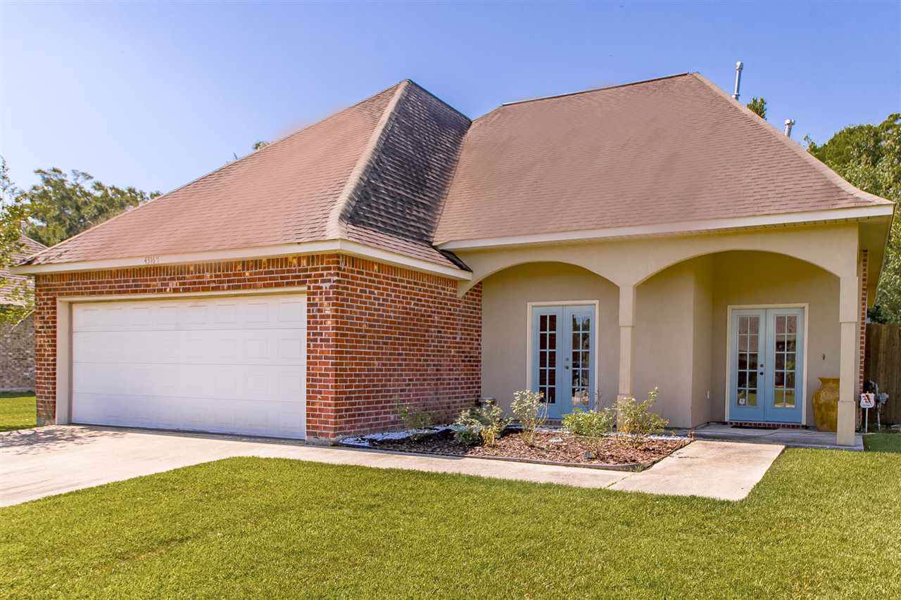 43167 Sycamore Bend Ave - Photo 1