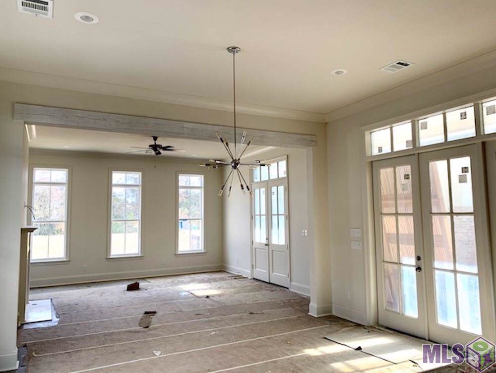 2045 Deaux Parc Dr - Photo 1