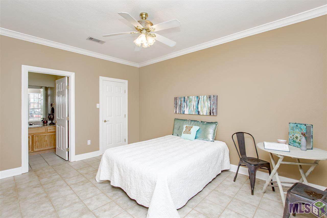 710 Boyd Dr - Photo 1
