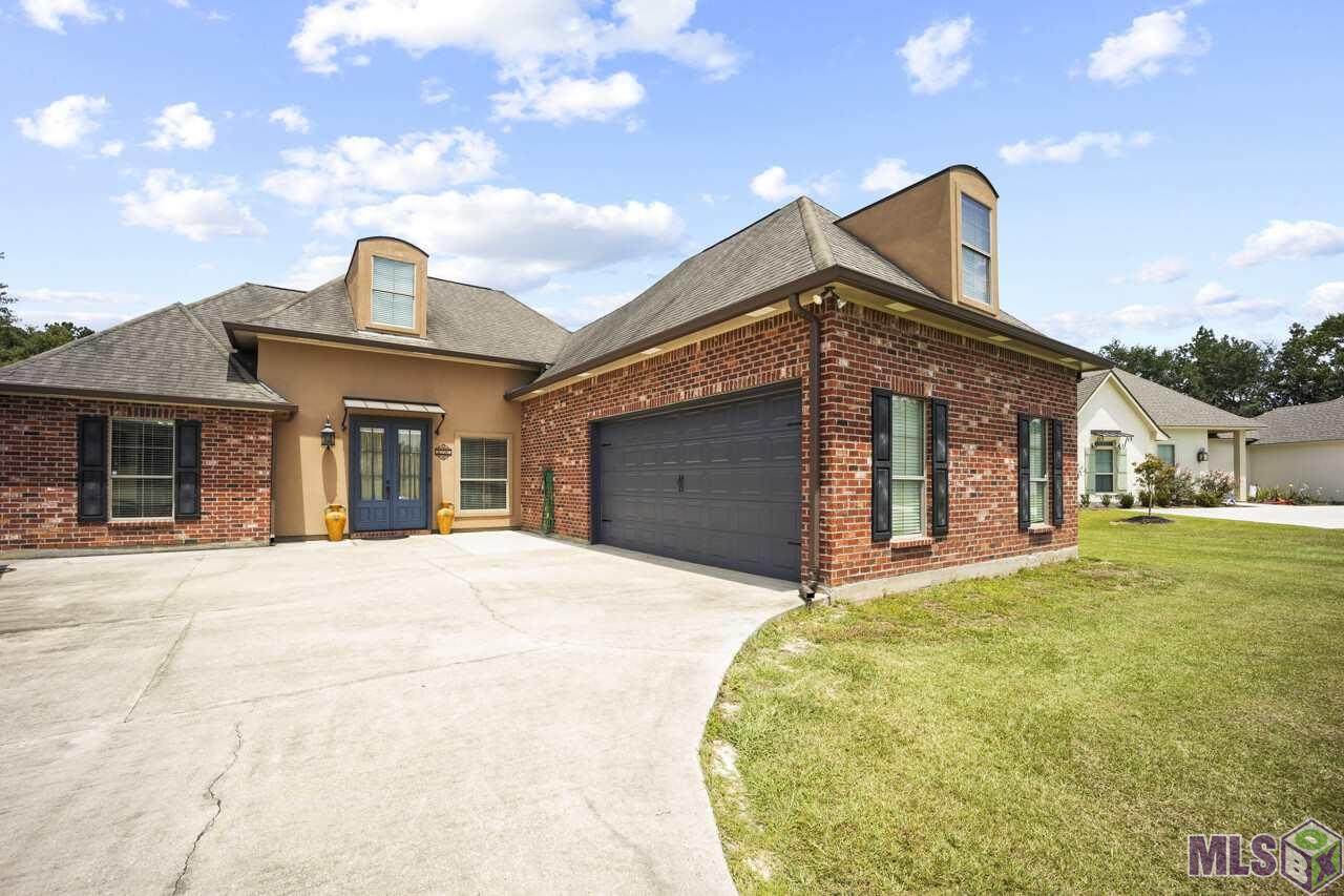 20081 Julie Rowe Dr - Photo 1
