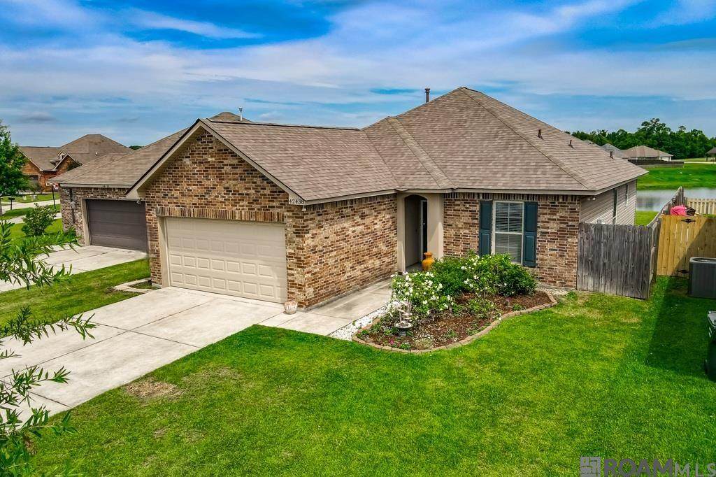 42438 Harborstone Ave - Photo 1