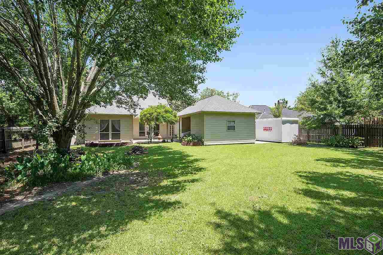 10650 Hilltree Dr - Photo 1