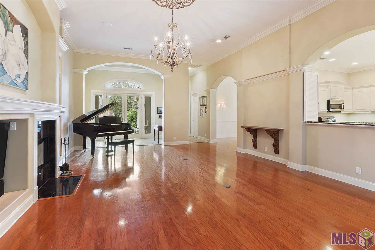 1648 St Albans - Photo 1