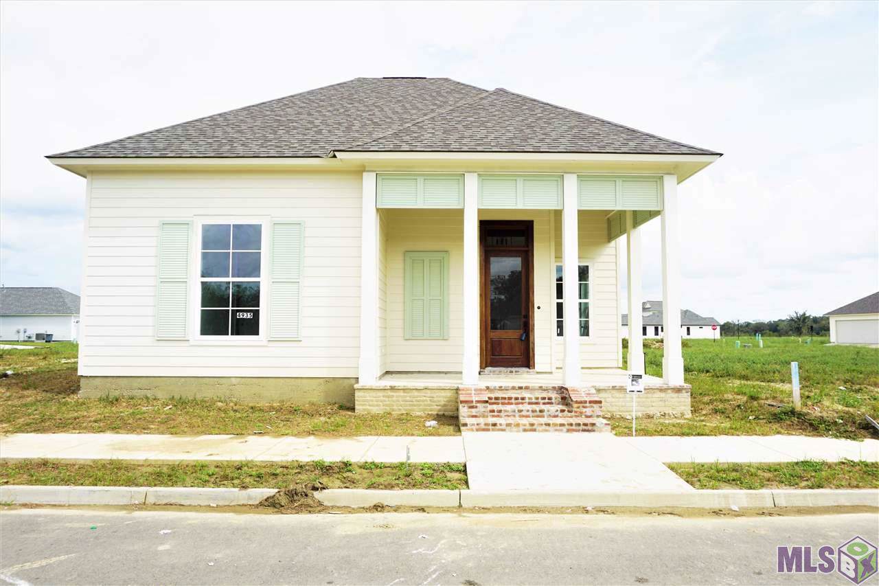 4935 Pembrooke Ave - Photo 1