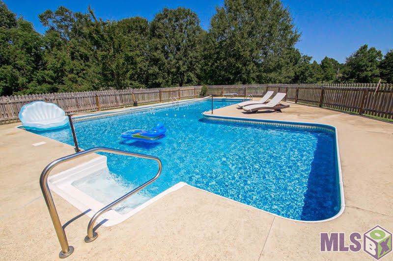 10605 Cardinal Rd - Photo 1