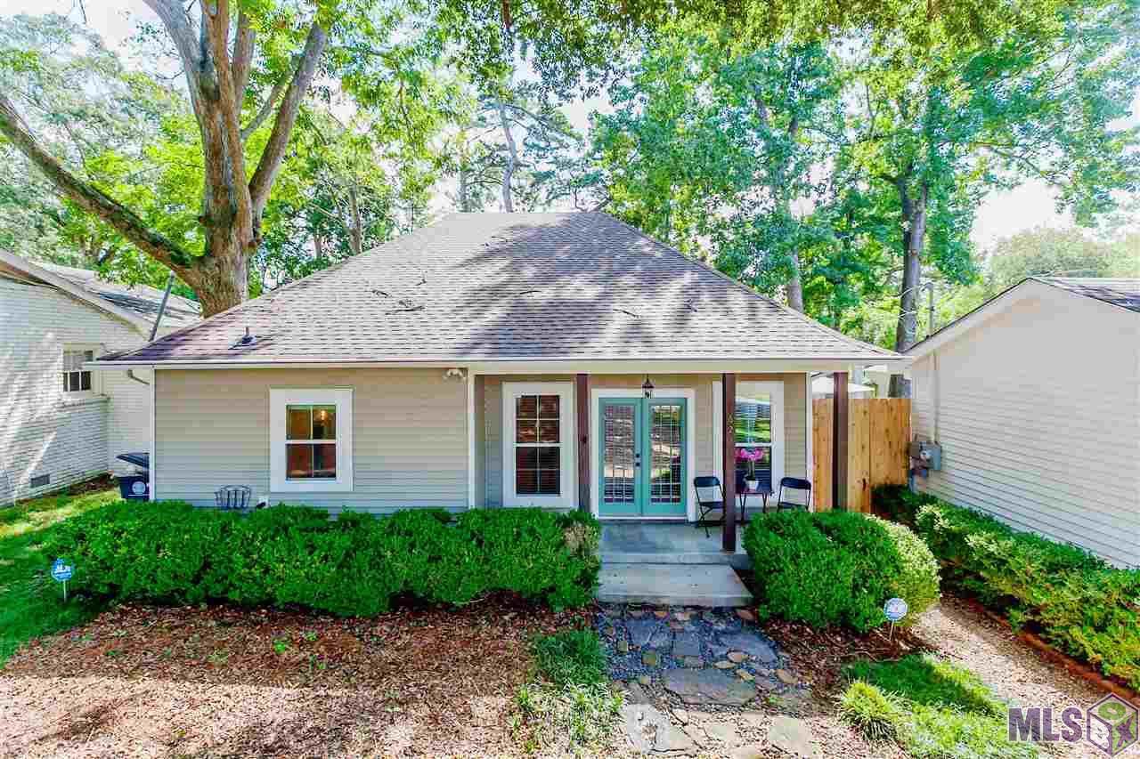621 Mouton St - Photo 1