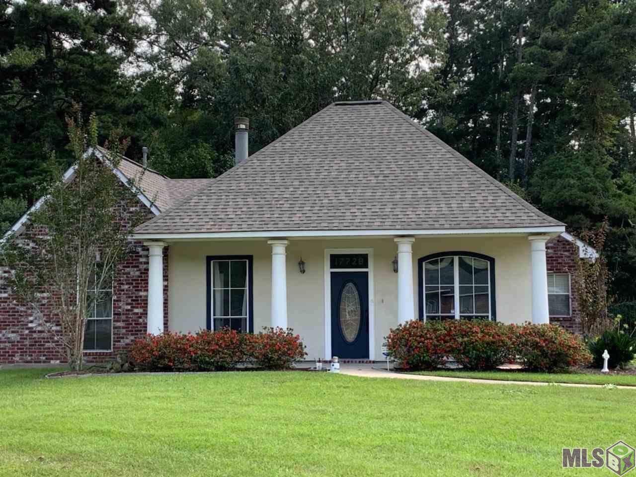 17728 Hearthwood Dr - Photo 1