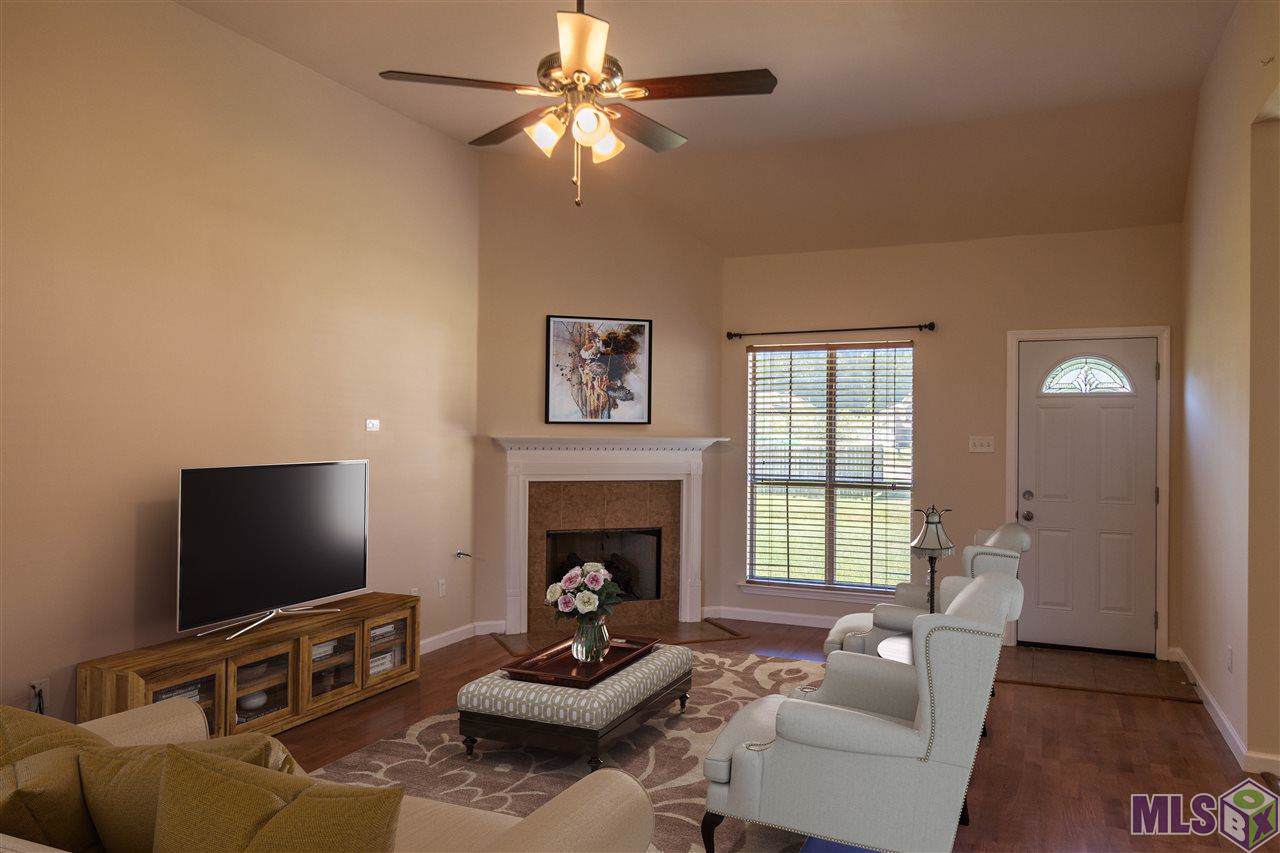 11264 Abbey Ln - Photo 1