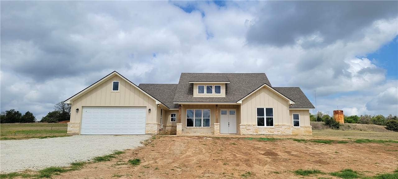 1439 Lone Star Lane - Photo 1