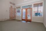 208 Bryan Ave - Photo 3