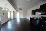 2910 Town Square Avenue - Photo 3
