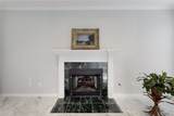 1302 Essex Green - Photo 8