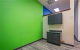 630 10th St - Photo 10