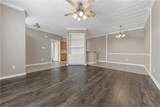 201 Fraternity Row - Photo 2