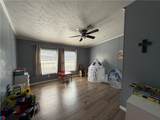 8628 Oakridge Drive - Photo 11