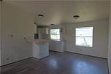 732E Rogers Street - Photo 2