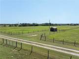 11867 Fm 2159 - Photo 33