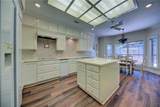 2206 Creekwood Lane - Photo 3