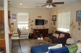 401 Live Oak Street - Photo 4