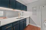 529 Southwest Parkway - Photo 10