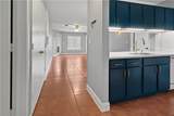 529 Southwest Parkway - Photo 9