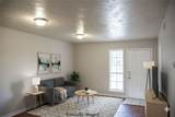 1902 Woodsman Drive - Photo 3