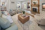 8010 Perry Lane - Photo 13