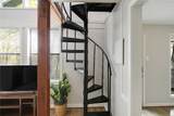 8010 Perry Lane - Photo 41