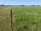 6118 Fm 979 - Photo 11