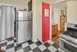 1112 Baker St - Photo 6