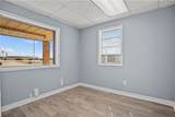 1504 Loop 304 - Photo 15