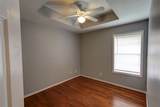 305 Landsburg Lane - Photo 17