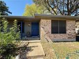 213-215 Yale Circle - Photo 3