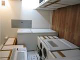 517 Southwest Parkway - Photo 5