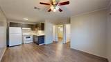 208 Lynn Drive - Photo 2