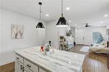 606 Banks Street - Photo 11