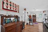 1505 Burt Street - Photo 5