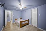704 Riley Street - Photo 10