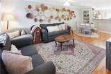 1725 Harvey Mitchell Parkway - Photo 4