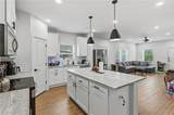 608 Banks Street - Photo 4