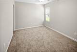 916 Crested Point Drive - Photo 17