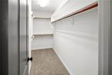 916 Crested Point Drive - Photo 20