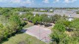 1725 Harvey Mitchell Parkway - Photo 22