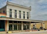 412 Main Street - Photo 2