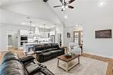 10547 Acacia Lane - Photo 11