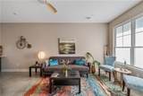 802 Parker - Photo 3
