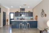 802 Parker - Photo 5
