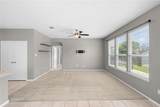 9104 Lonesome Oak Dr - Photo 18